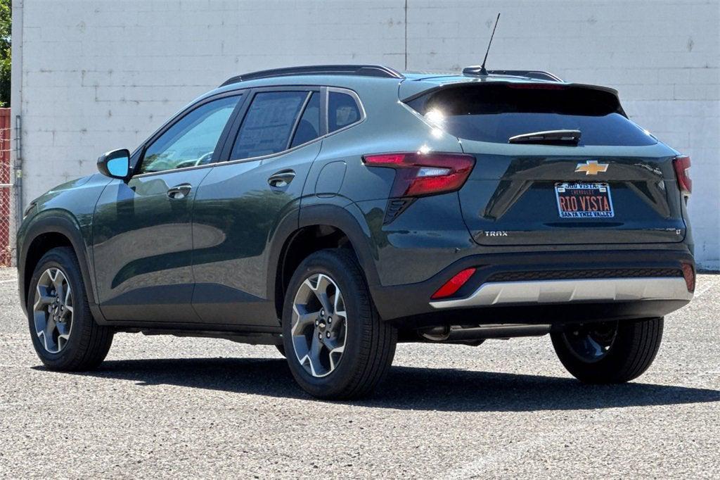 new 2025 Chevrolet Trax car, priced at $24,211