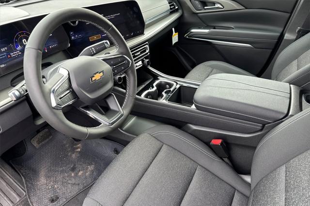 new 2025 Chevrolet Traverse car, priced at $41,439