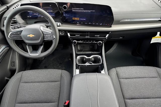 new 2025 Chevrolet Traverse car, priced at $41,439