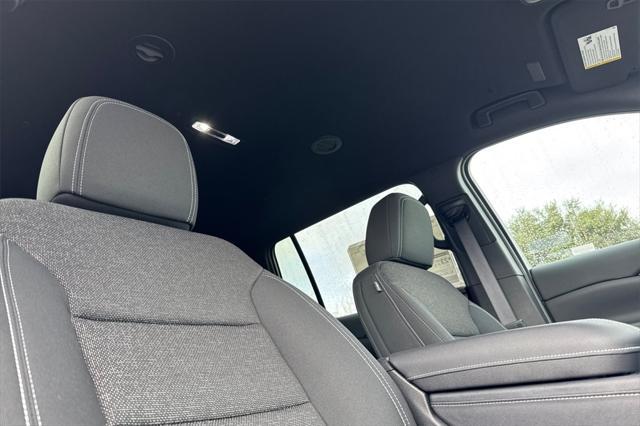 new 2025 Chevrolet Traverse car, priced at $41,439