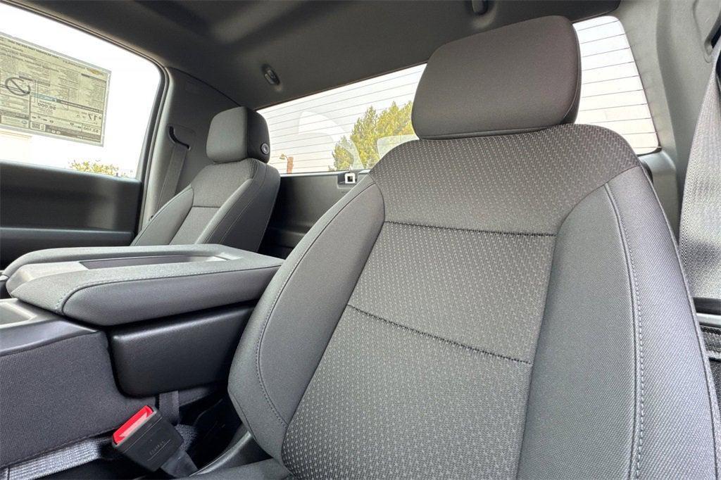 new 2025 Chevrolet Silverado 1500 car, priced at $44,382