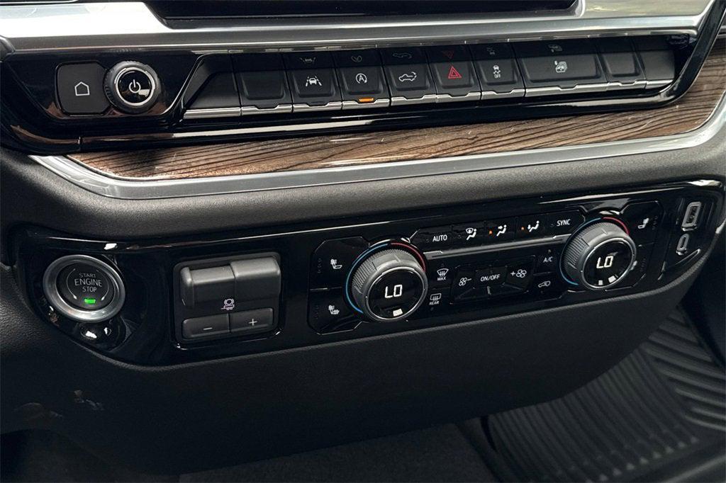 new 2025 Chevrolet Silverado 1500 car, priced at $41,694