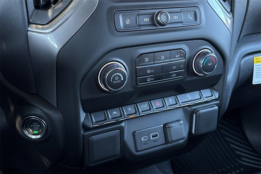 new 2025 Chevrolet Silverado 1500 car, priced at $52,818