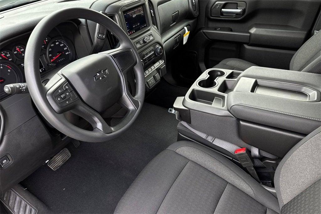 new 2025 Chevrolet Silverado 2500 car, priced at $66,043