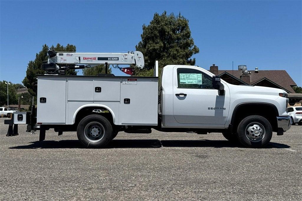 new 2025 Chevrolet Silverado 3500 car, priced at $135,196