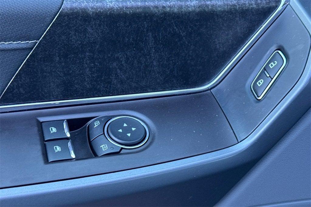 used 2021 Ford F-150 car, priced at $39,763