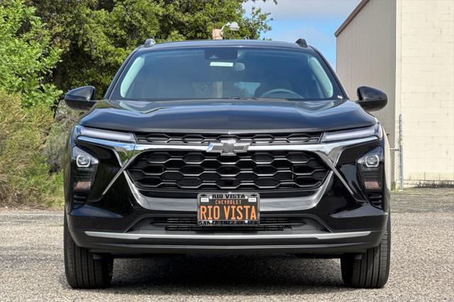 new 2025 Chevrolet Trax car, priced at $26,905