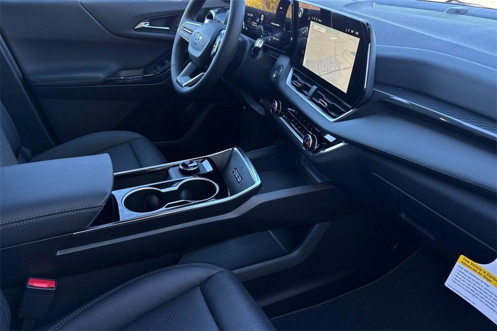 new 2026 Chevrolet Equinox car, priced at $32,792