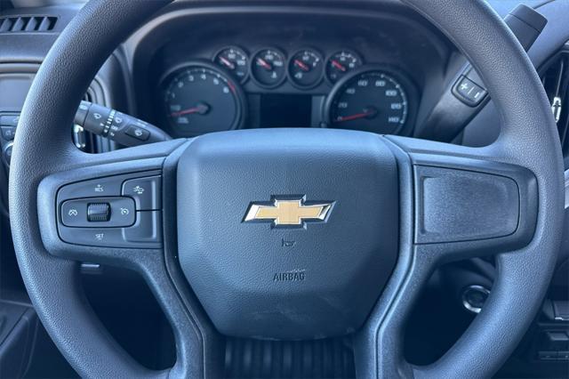 new 2025 Chevrolet Silverado 1500 car, priced at $43,095