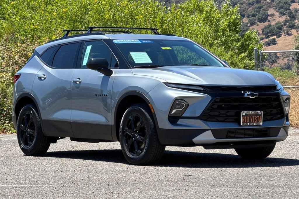 new 2025 Chevrolet Blazer car, priced at $32,060