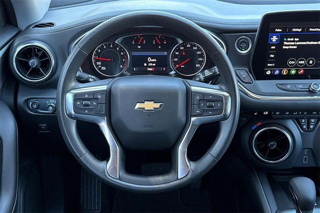 new 2025 Chevrolet Blazer car, priced at $32,060