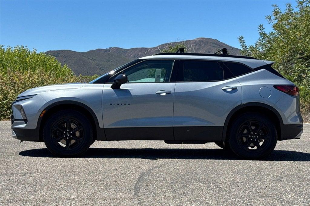 new 2025 Chevrolet Blazer car, priced at $32,060
