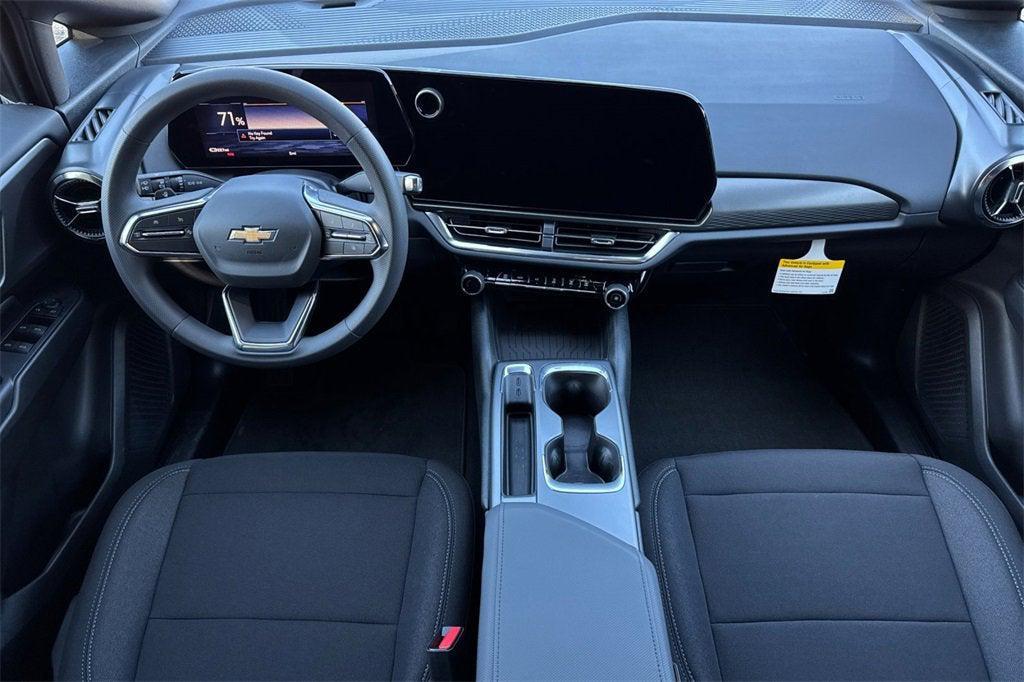 new 2026 Chevrolet Equinox EV car, priced at $33,776