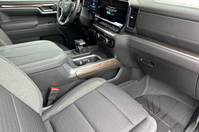 new 2025 Chevrolet Silverado 1500 car, priced at $56,755