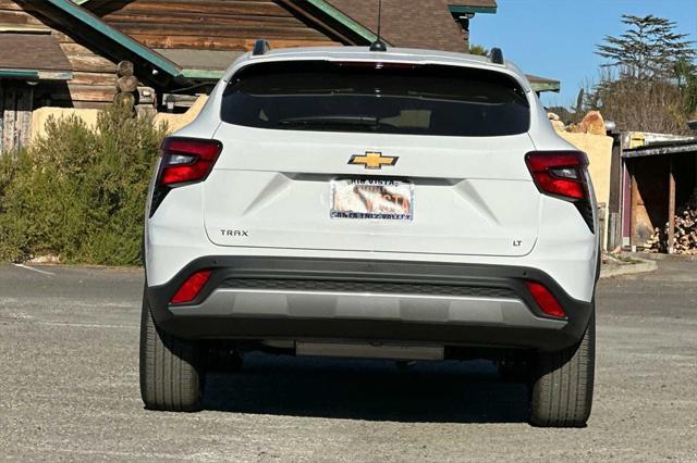 new 2025 Chevrolet Trax car, priced at $26,130