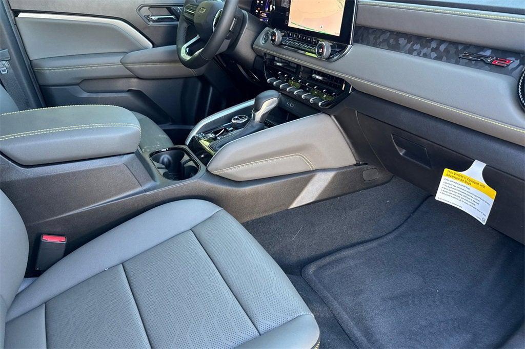 new 2025 Chevrolet Colorado car, priced at $56,127
