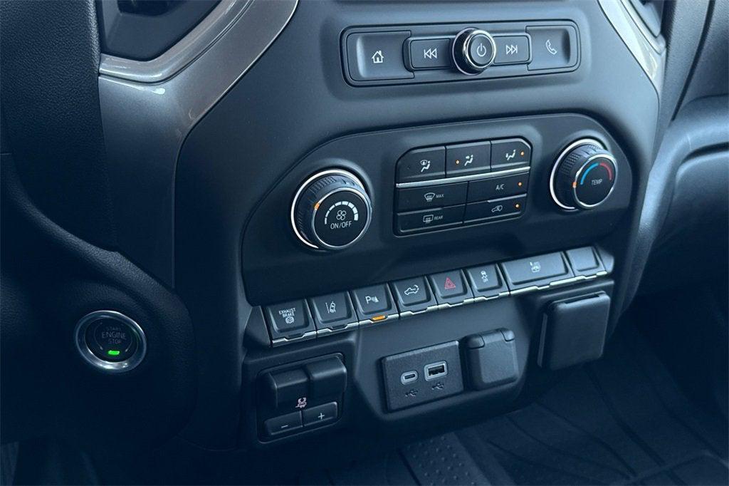 new 2025 Chevrolet Silverado 2500 car, priced at $64,752