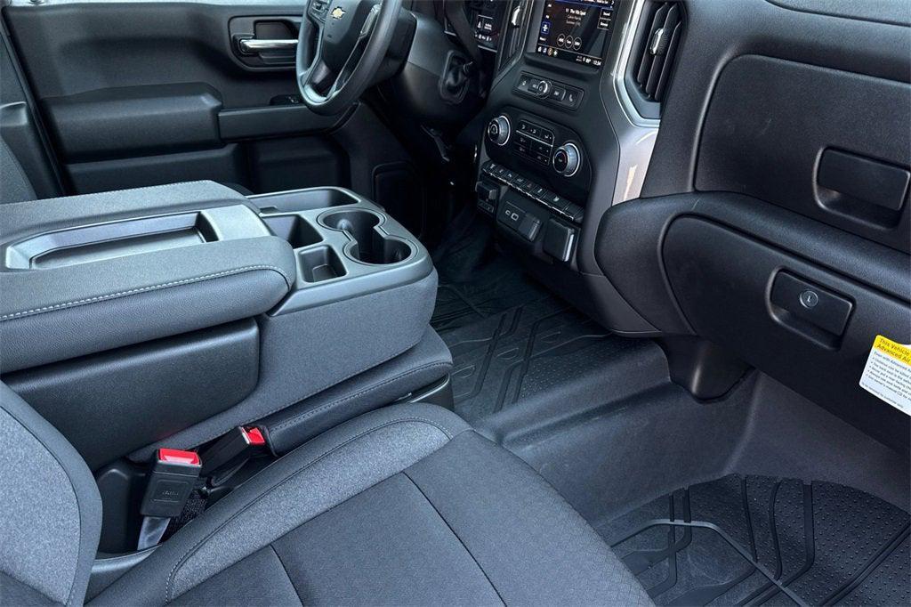 new 2025 Chevrolet Silverado 2500 car, priced at $64,752