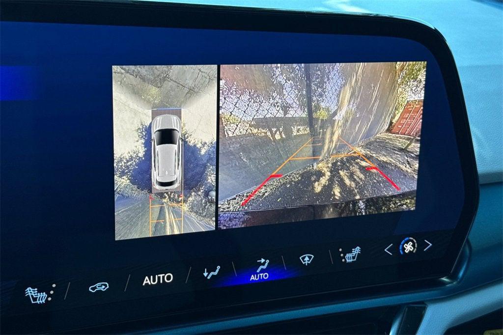 new 2025 Chevrolet Equinox EV car, priced at $39,719