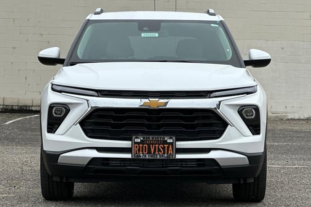 new 2025 Chevrolet TrailBlazer car, priced at $28,970