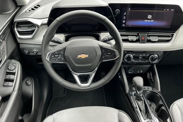 new 2025 Chevrolet TrailBlazer car, priced at $28,970