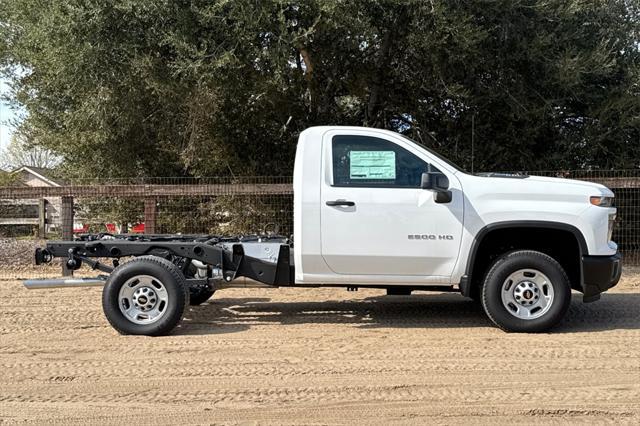 new 2025 Chevrolet Silverado 2500 car, priced at $49,615