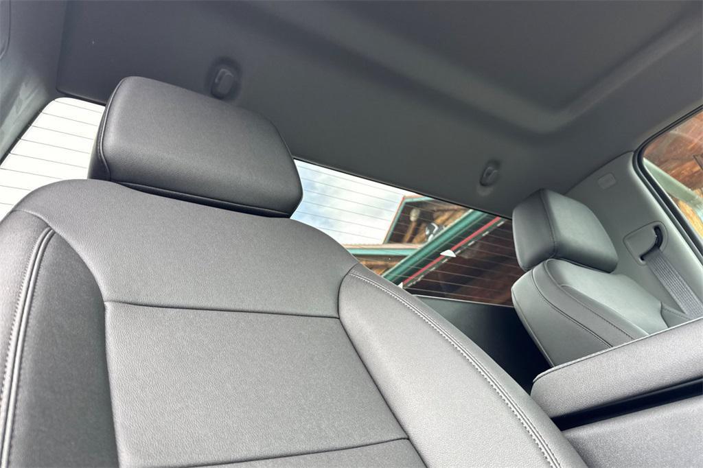 new 2025 Chevrolet Silverado 2500 car, priced at $47,061