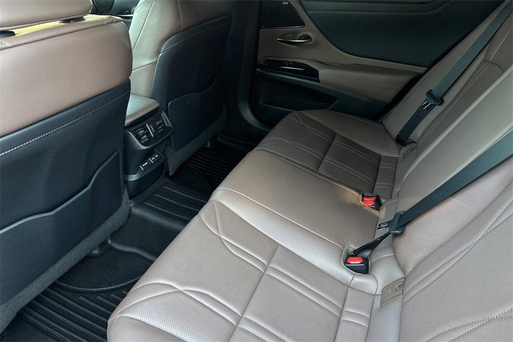 used 2022 Lexus ES 350 car, priced at $42,763