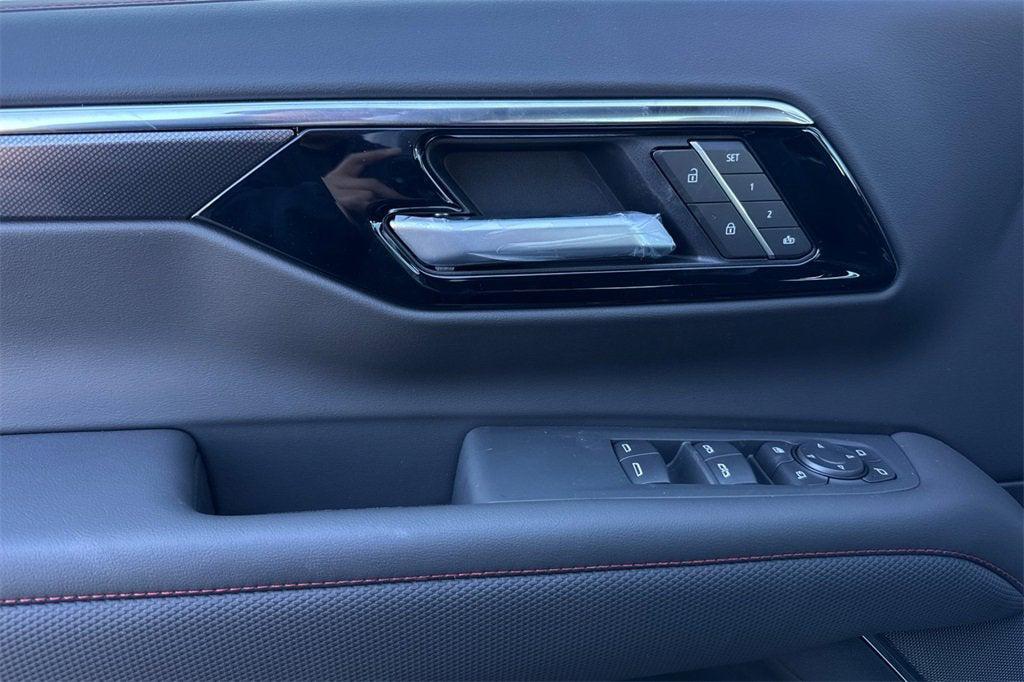 new 2026 Chevrolet Suburban car, priced at $79,002