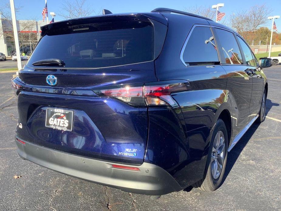 used 2024 Toyota Sienna car, priced at $47,363