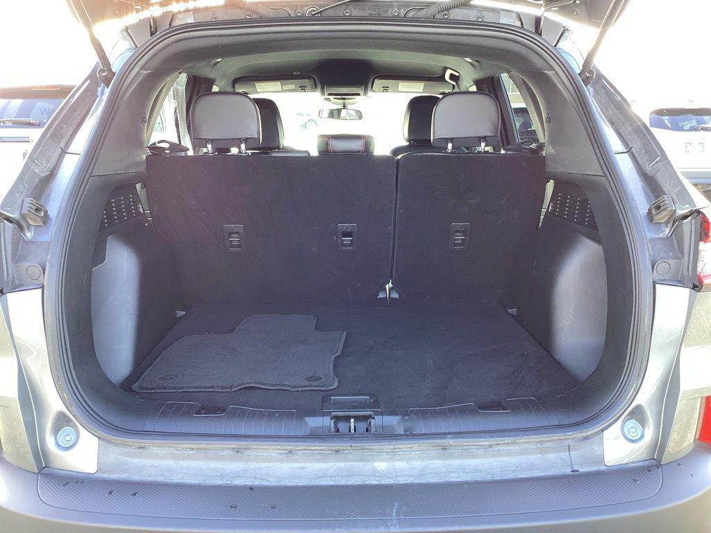 used 2025 Ford Escape car, priced at $29,267