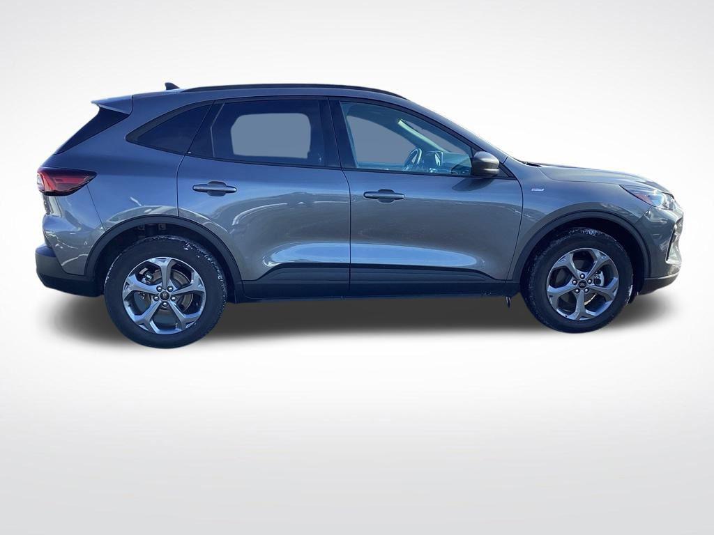 used 2025 Ford Escape car, priced at $29,267