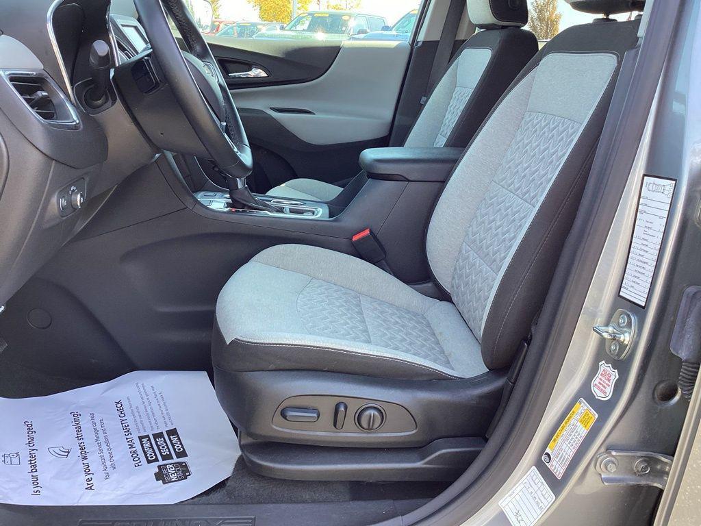 used 2024 Chevrolet Equinox car, priced at $22,319