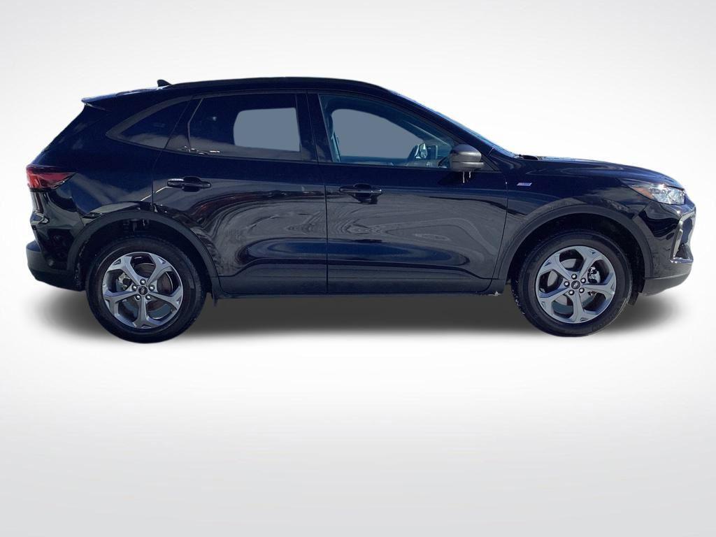 used 2025 Ford Escape car, priced at $28,884