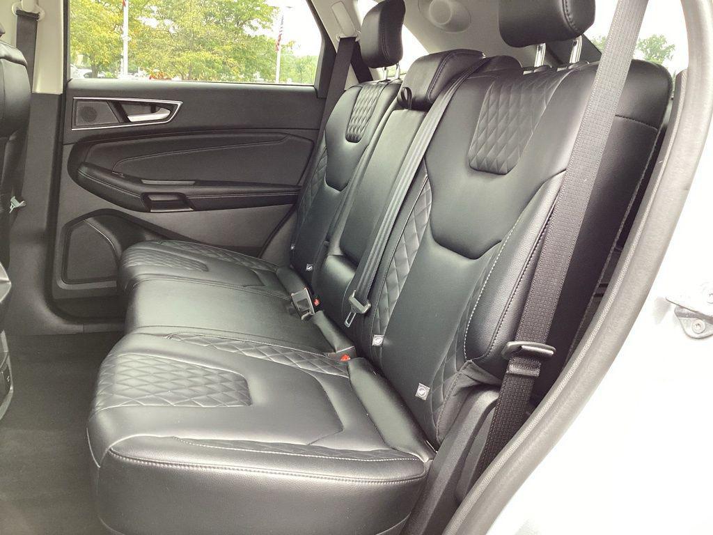 used 2024 Ford Edge car, priced at $26,039