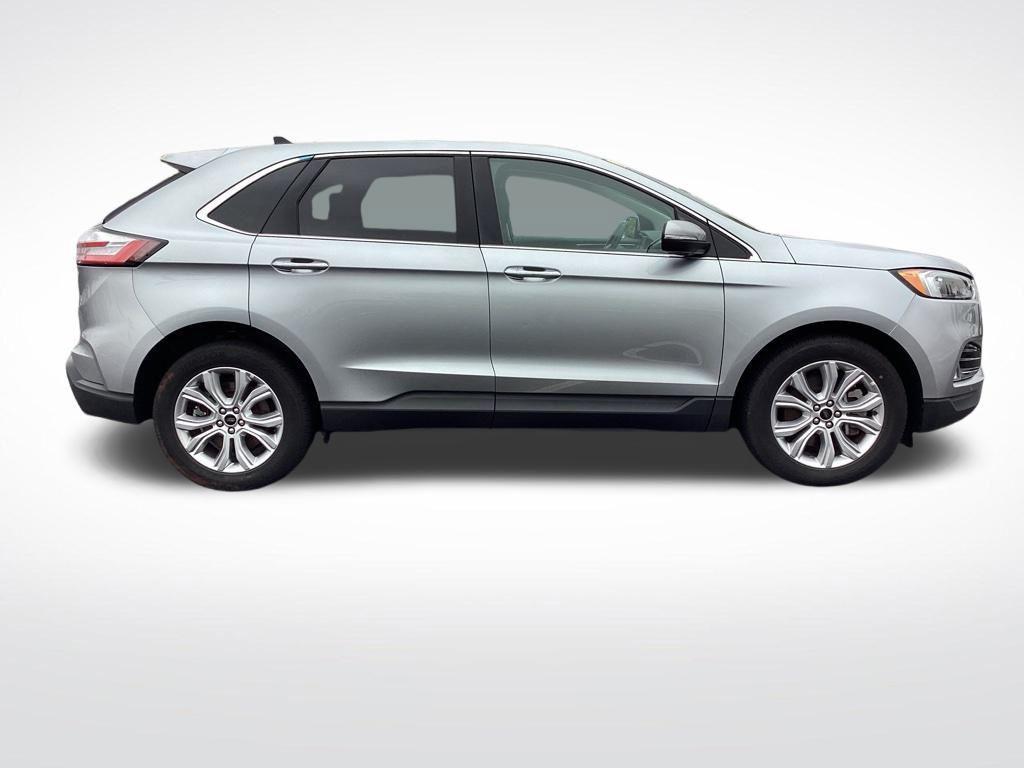 used 2024 Ford Edge car, priced at $26,039