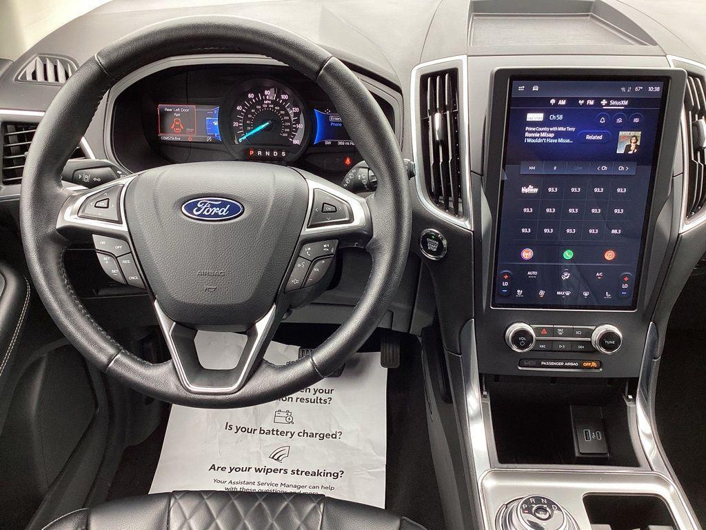 used 2024 Ford Edge car, priced at $26,039