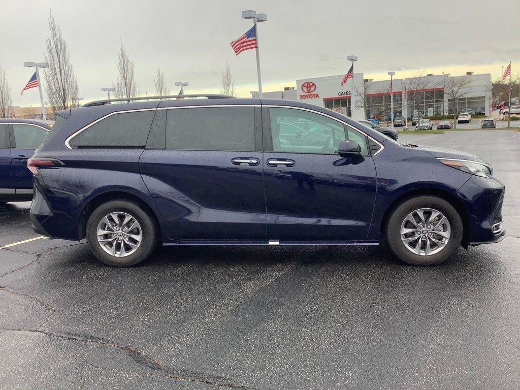 used 2024 Toyota Sienna car, priced at $48,067