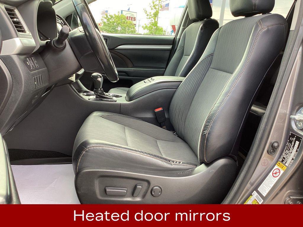 used 2017 Toyota Highlander car, priced at $19,987