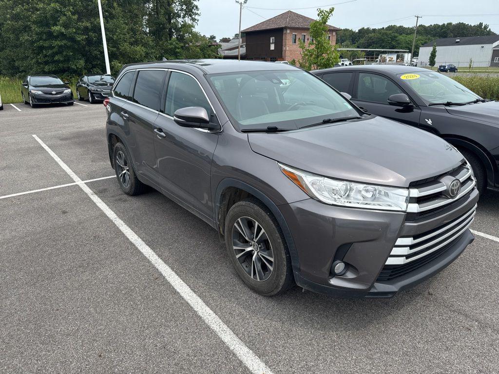 used 2017 Toyota Highlander car, priced at $20,673