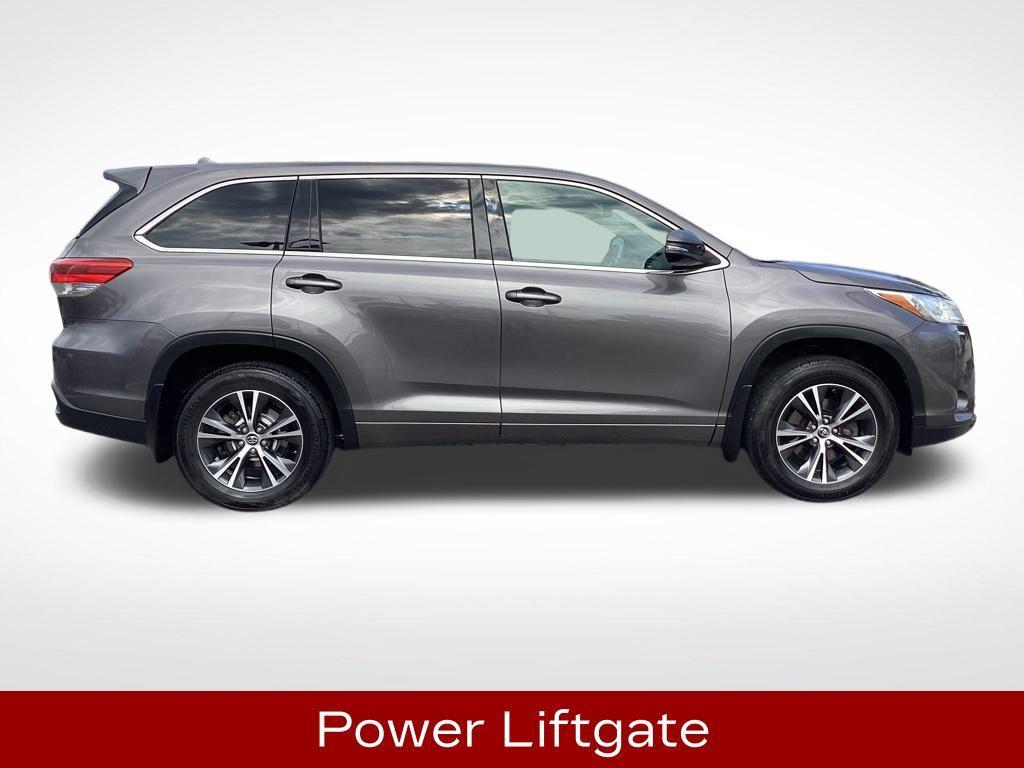used 2017 Toyota Highlander car, priced at $19,987