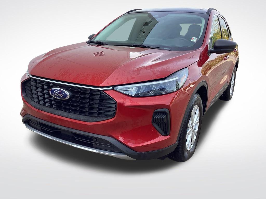 used 2023 Ford Escape car, priced at $22,594