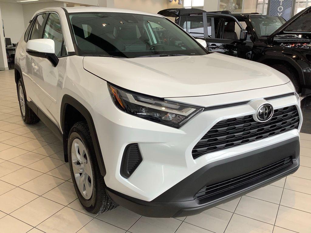 new 2025 Toyota RAV4 car