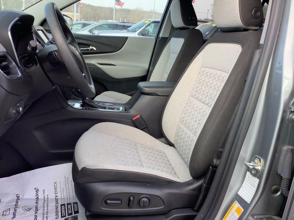 used 2023 Chevrolet Equinox car, priced at $21,498