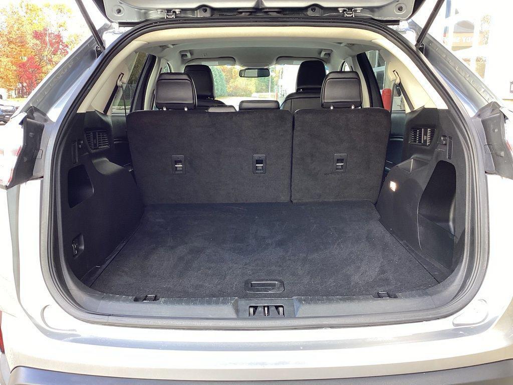 used 2024 Ford Edge car, priced at $25,963