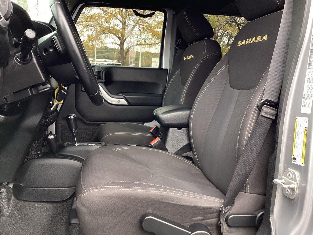 used 2015 Jeep Wrangler Unlimited car, priced at $19,985