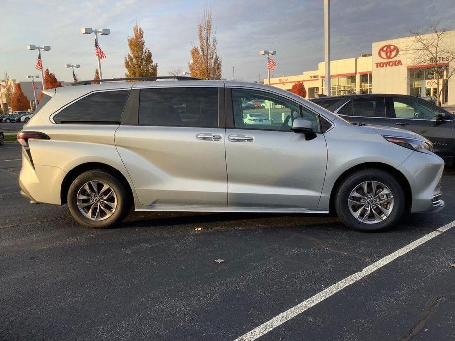 used 2024 Toyota Sienna car, priced at $46,957