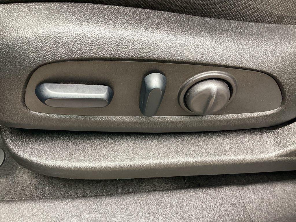 used 2024 Chevrolet Equinox car, priced at $21,676