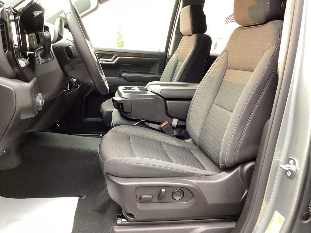 used 2024 Chevrolet Silverado 1500 car, priced at $40,999