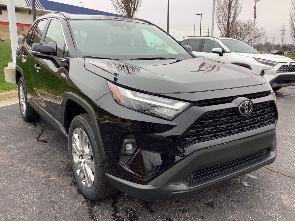 new 2025 Toyota RAV4 car